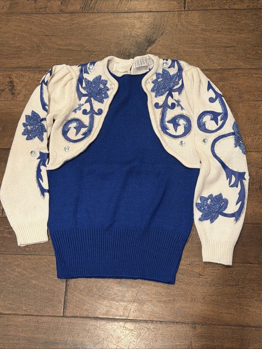 Vintage Shannan Sweater Small Blue White Beaded Floral 80s 90s Art to Wear